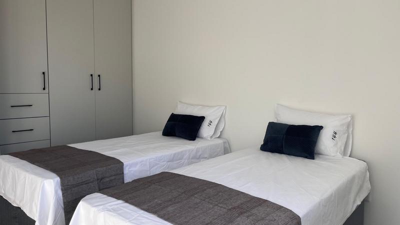 2 Bedroom Property for Sale in Claremont Western Cape